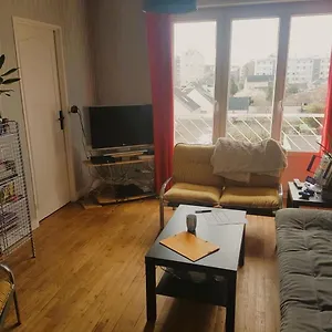 Privee Dans Un Quartier Calme Séjour chez l'habitant