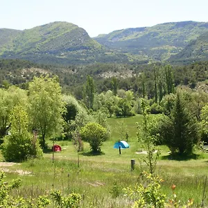 camping-des-catoyes.fr-provencehotel.com/
